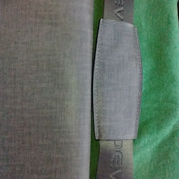 Devy Crossbody - Picture 10 of 10